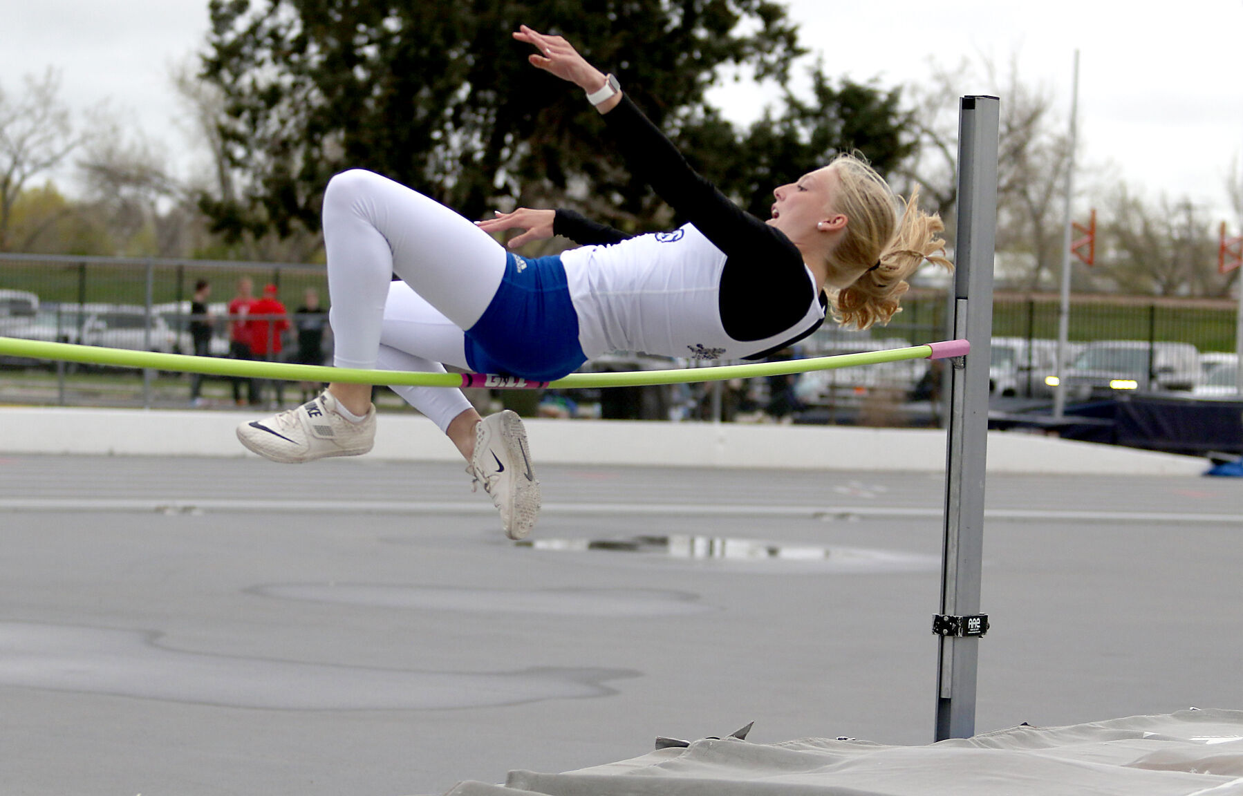 Stevens high jump.JPG